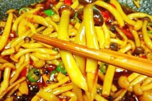 如何正确清洗海鲜菇（全面解析海鲜菇的洗涤方式）