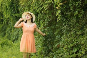 揭秘桔子树的喜阳和喜阴之谜（桔子树的生长环境和夏季防晒指南）